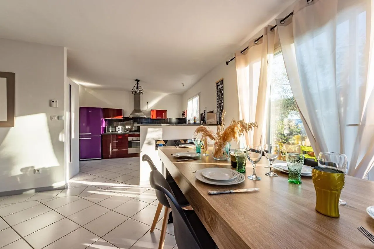 Villa Résidence BSM-Colomiers I Maison+studio I Jardin 180m² I Parking privé I Toulouse à 15 min France