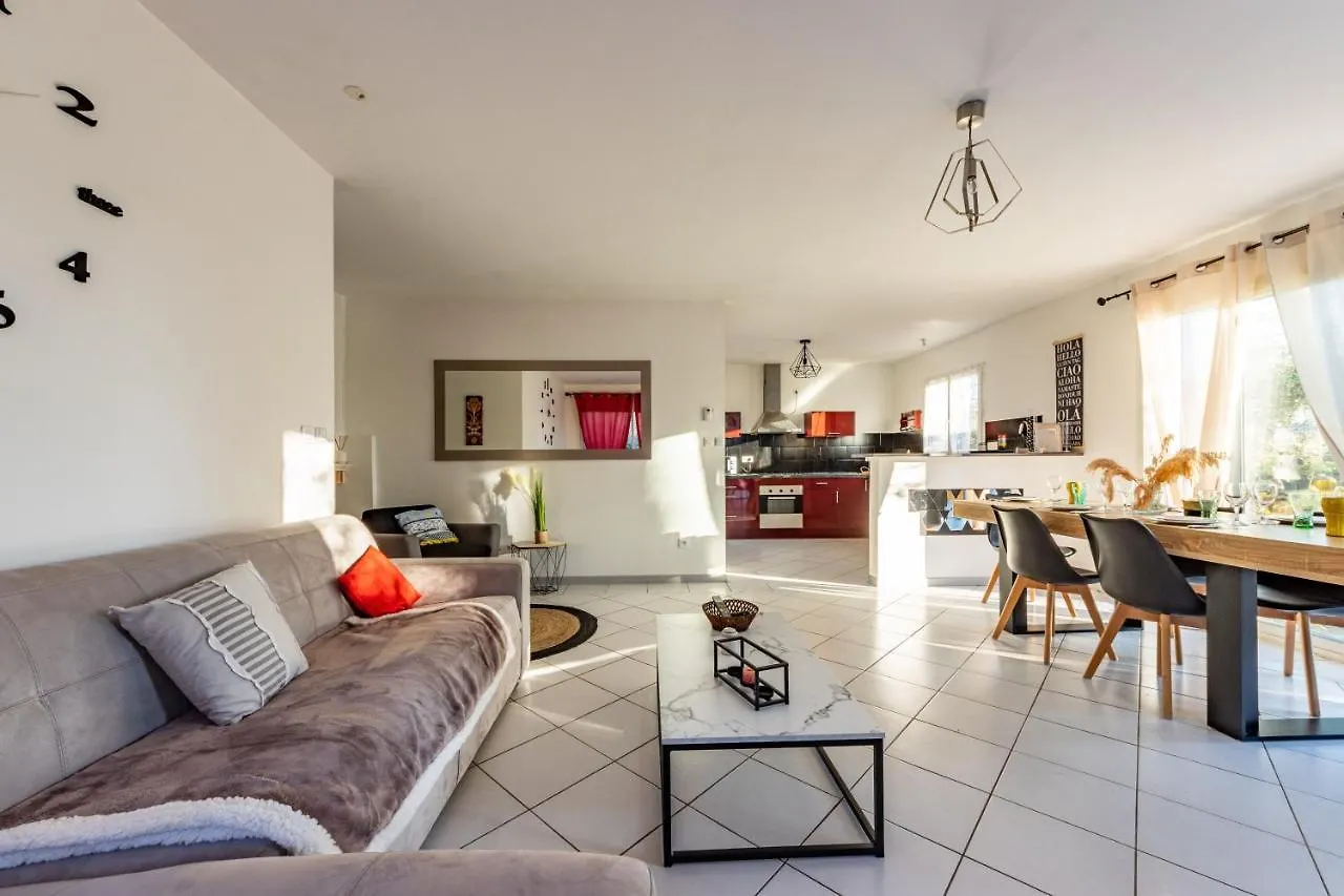 Villa Résidence BSM-Colomiers I Maison+studio I Jardin 180m² I Parking privé I Toulouse à 15 min France